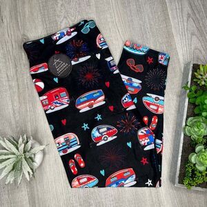 Summer Time Camper Capri Soft Leggings